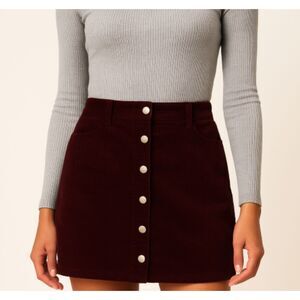 Express Women’s Corduroy Mini Skirt Size 4 / 27 Burgundy Button Front Casual